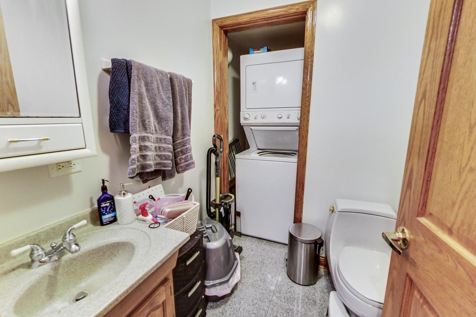 2911 N Talman Avenue #1, Chicago, IL 60618