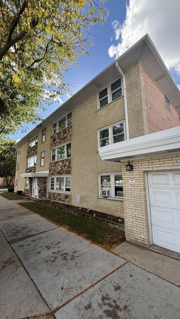 8412 W Gregory Street #3N, Chicago, IL 60656