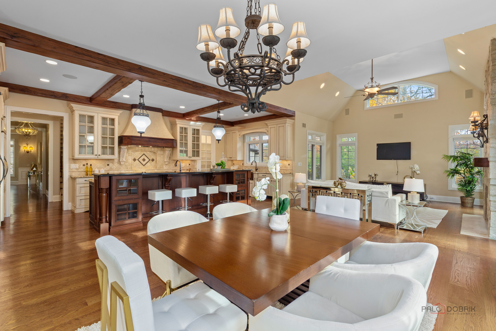 Riverwoods, IL 60015