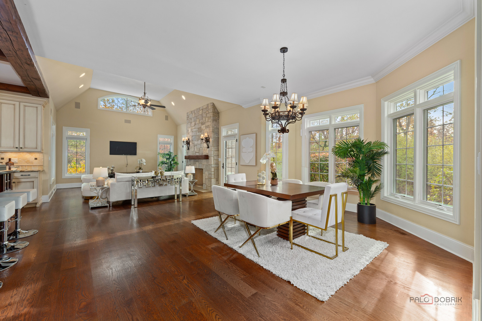 Riverwoods, IL 60015