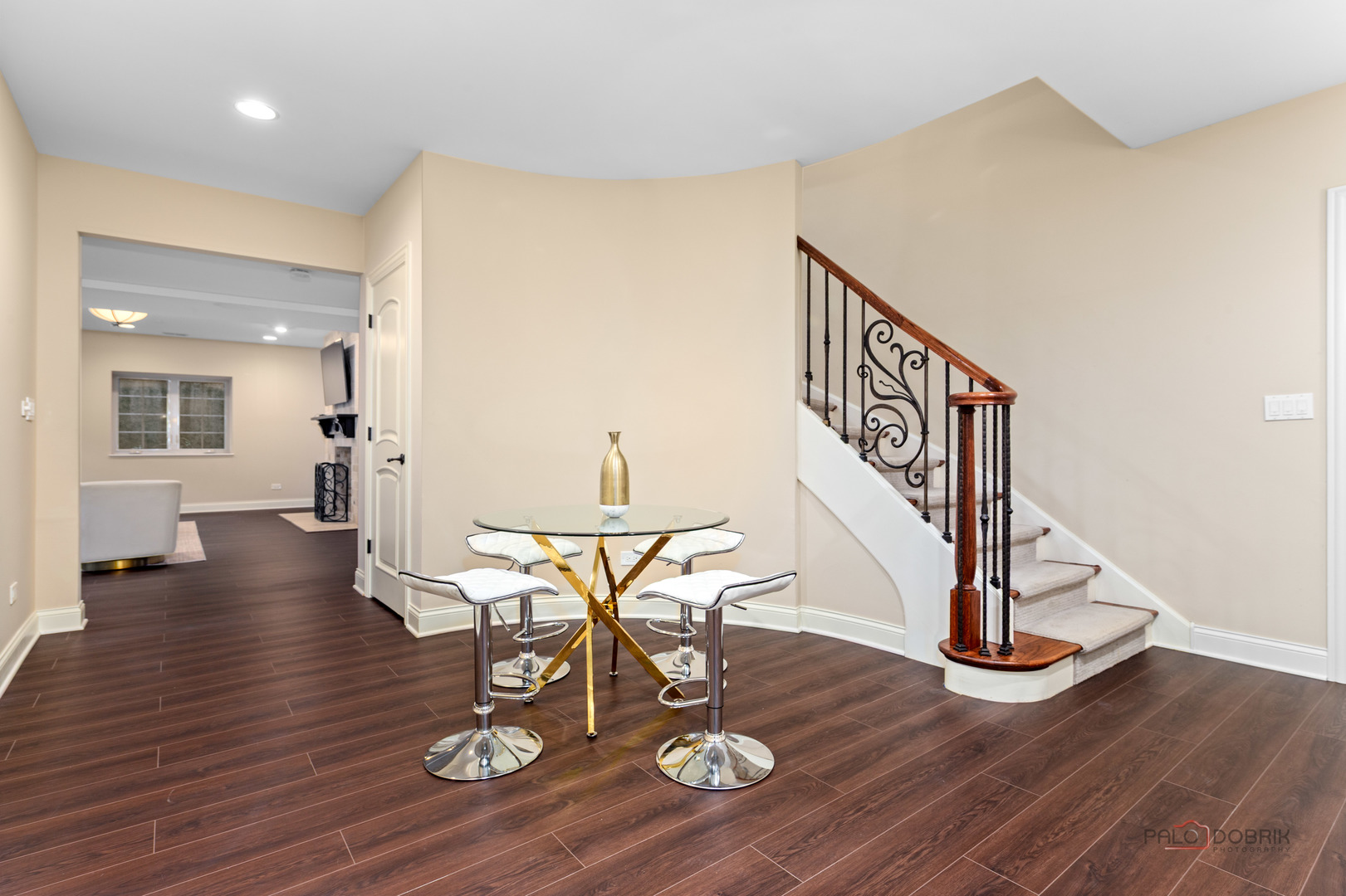 Riverwoods, IL 60015