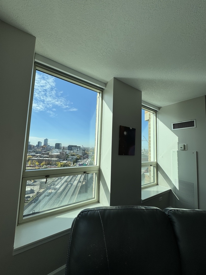 600 N Kingsbury Street #1602, Chicago, IL 60654