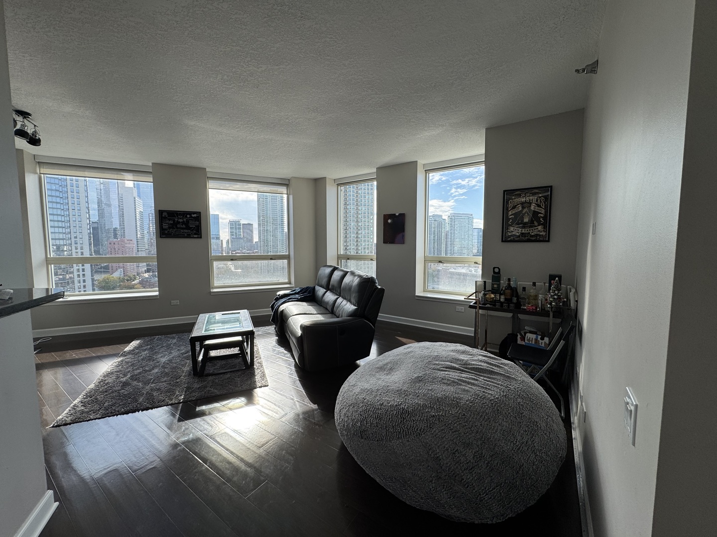 600 N Kingsbury Street #1602, Chicago, IL 60654