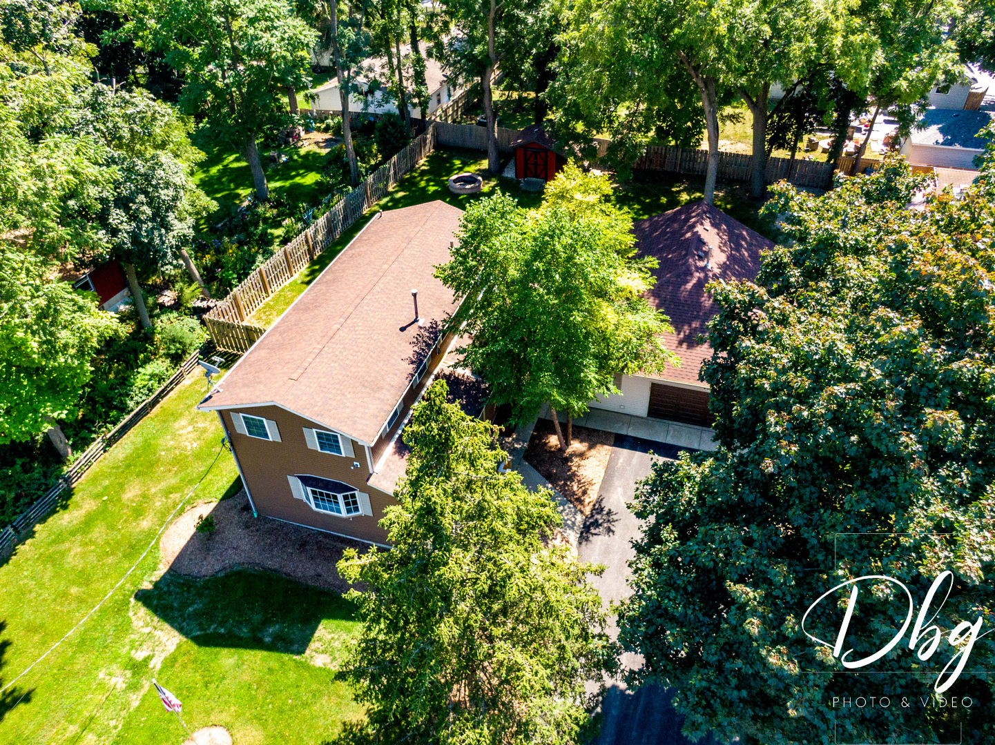 25721 W Lakeview Avenue, Wauconda, IL 60084