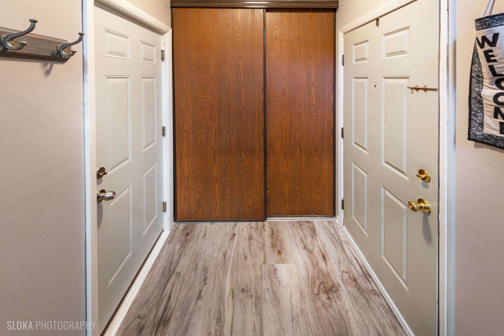 2435 Brunswick Circle #D, Woodridge, IL 60517