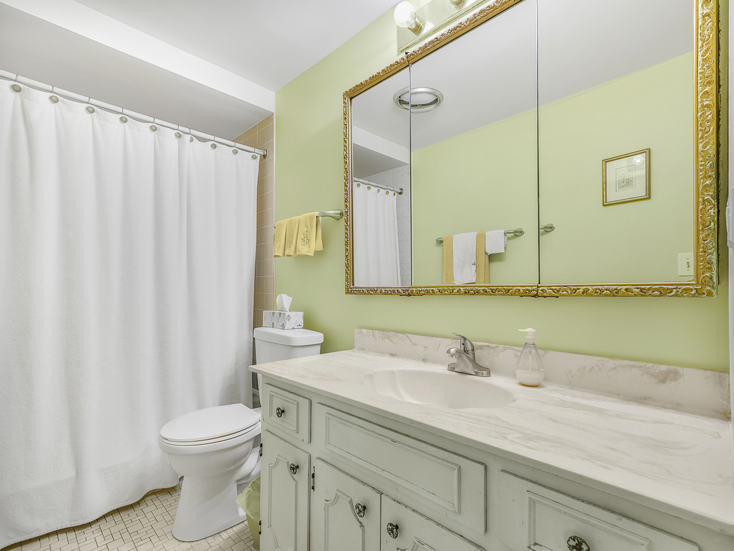 8015 W O'connor Drive #4B, River Grove, IL 60171