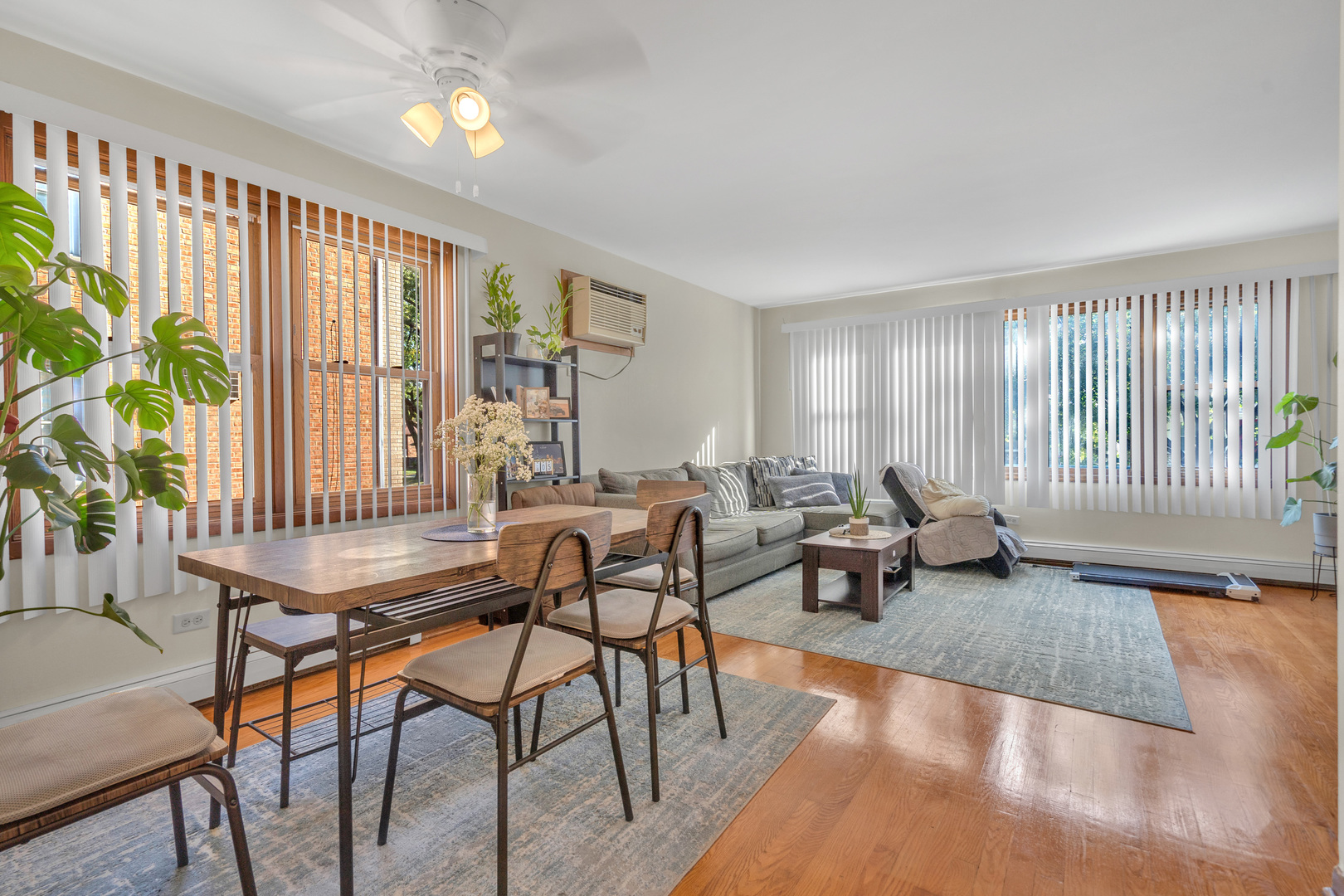 4008 Wagner Avenue, Schiller Park, IL 60176