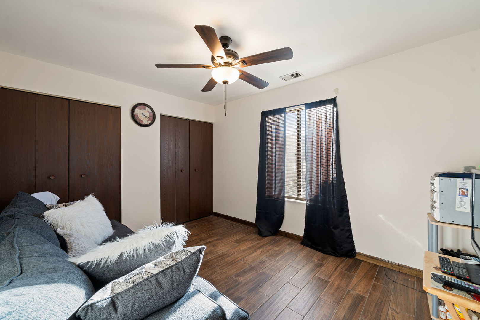 756 Rodenburg Road #1C, Roselle, IL 60172