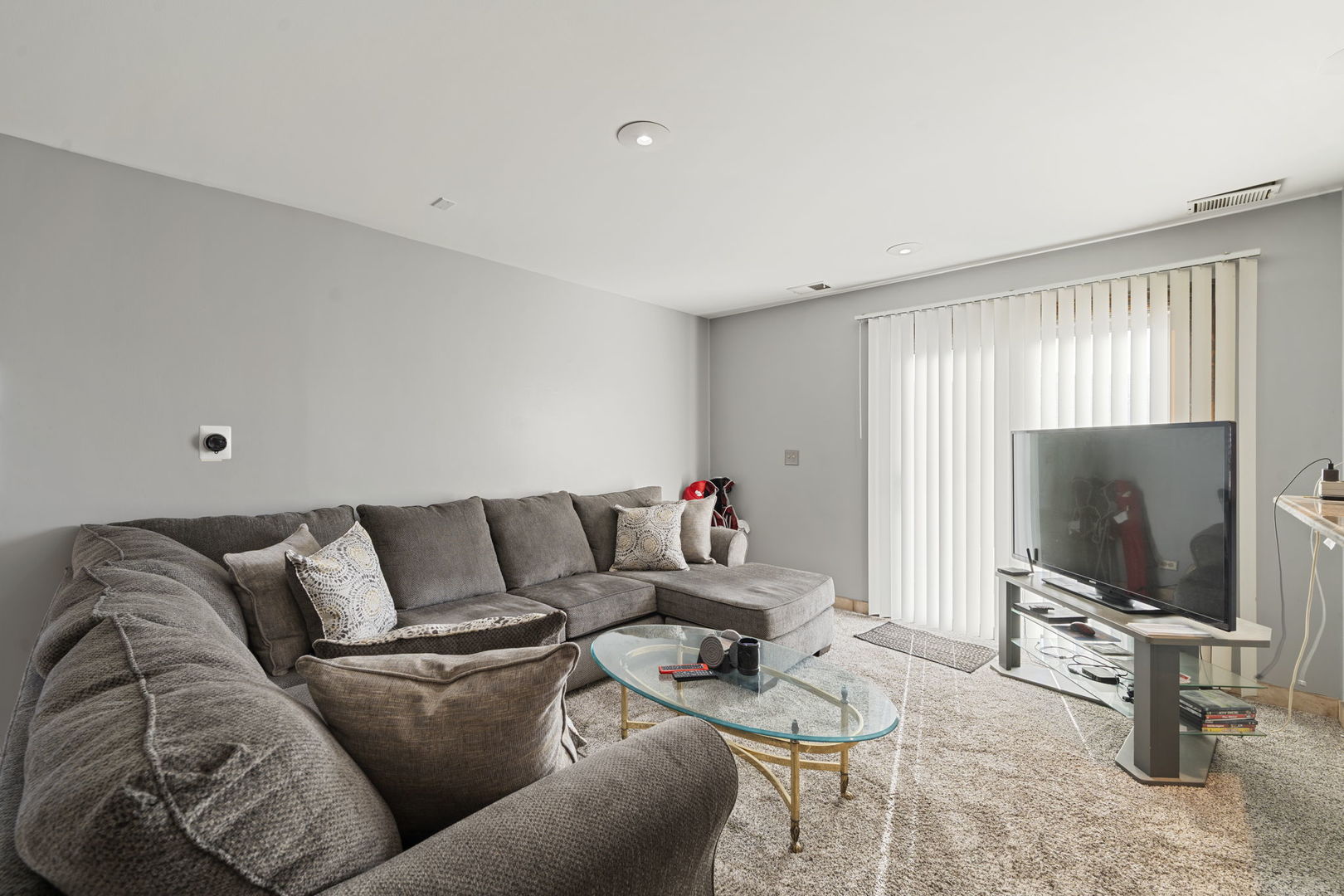 756 Rodenburg Road #1C, Roselle, IL 60172