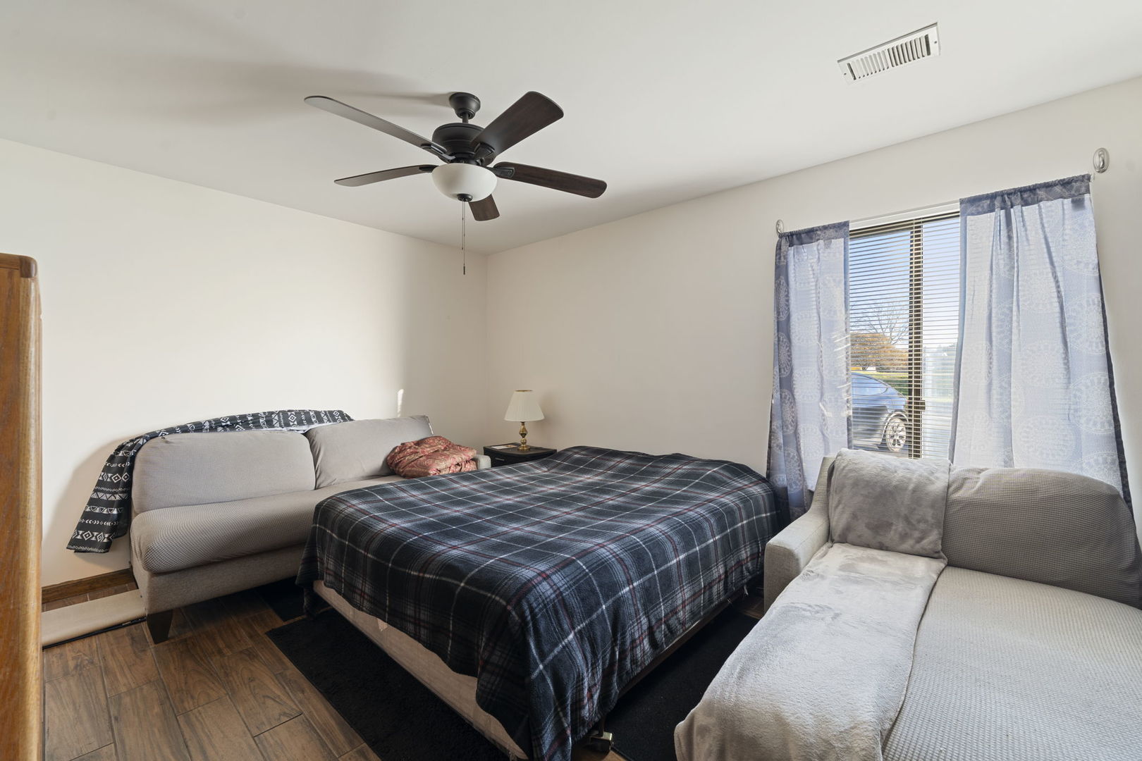 756 Rodenburg Road #1C, Roselle, IL 60172