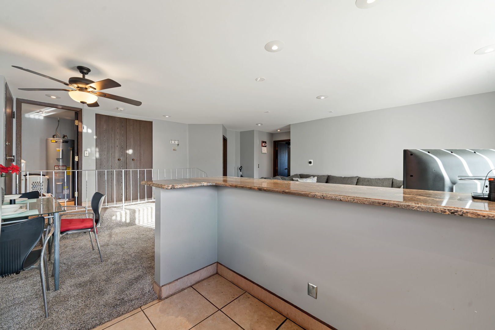 756 Rodenburg Road #1C, Roselle, IL 60172