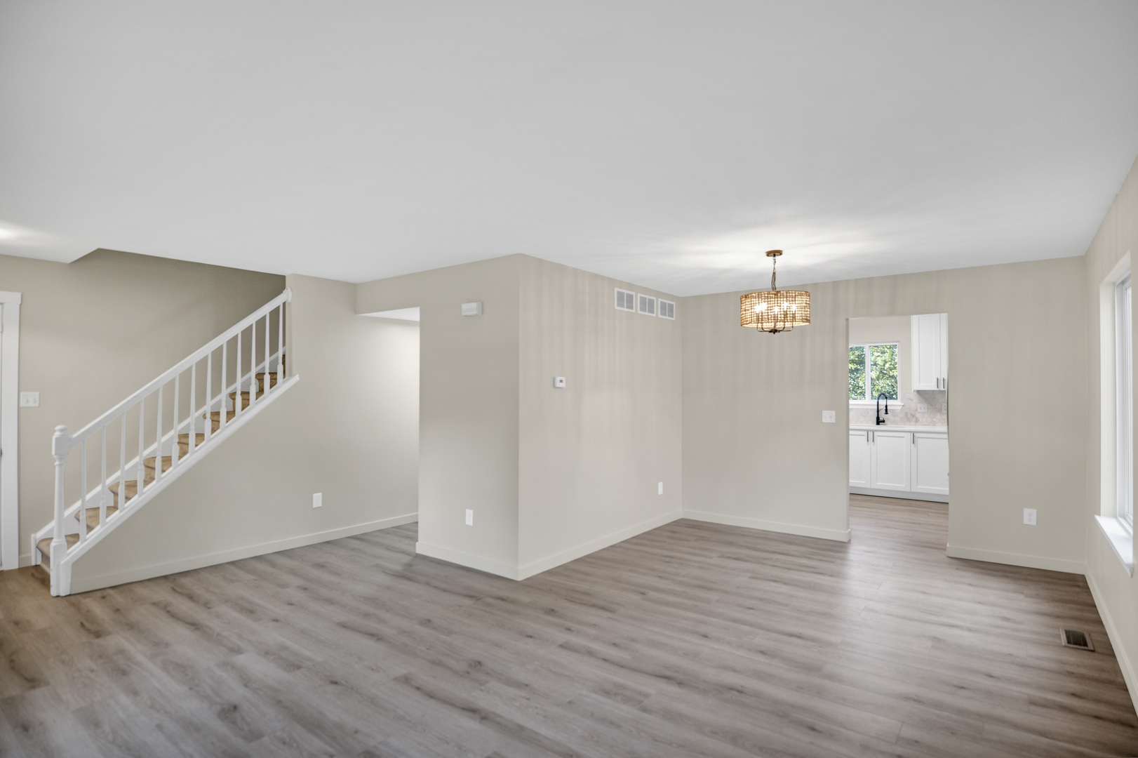 2076 Whitmore Drive, Romeoville, IL 60446