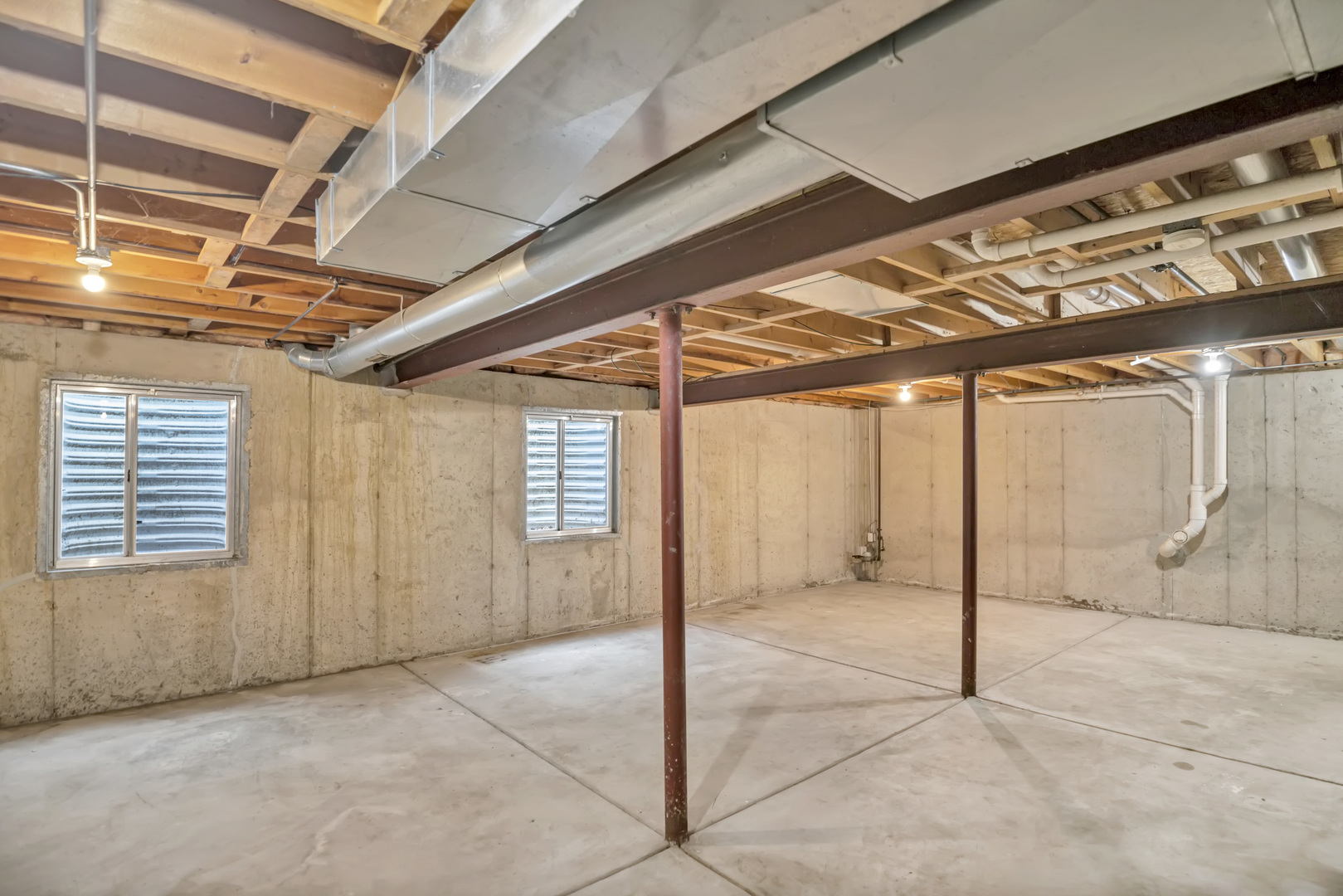 2076 Whitmore Drive, Romeoville, IL 60446