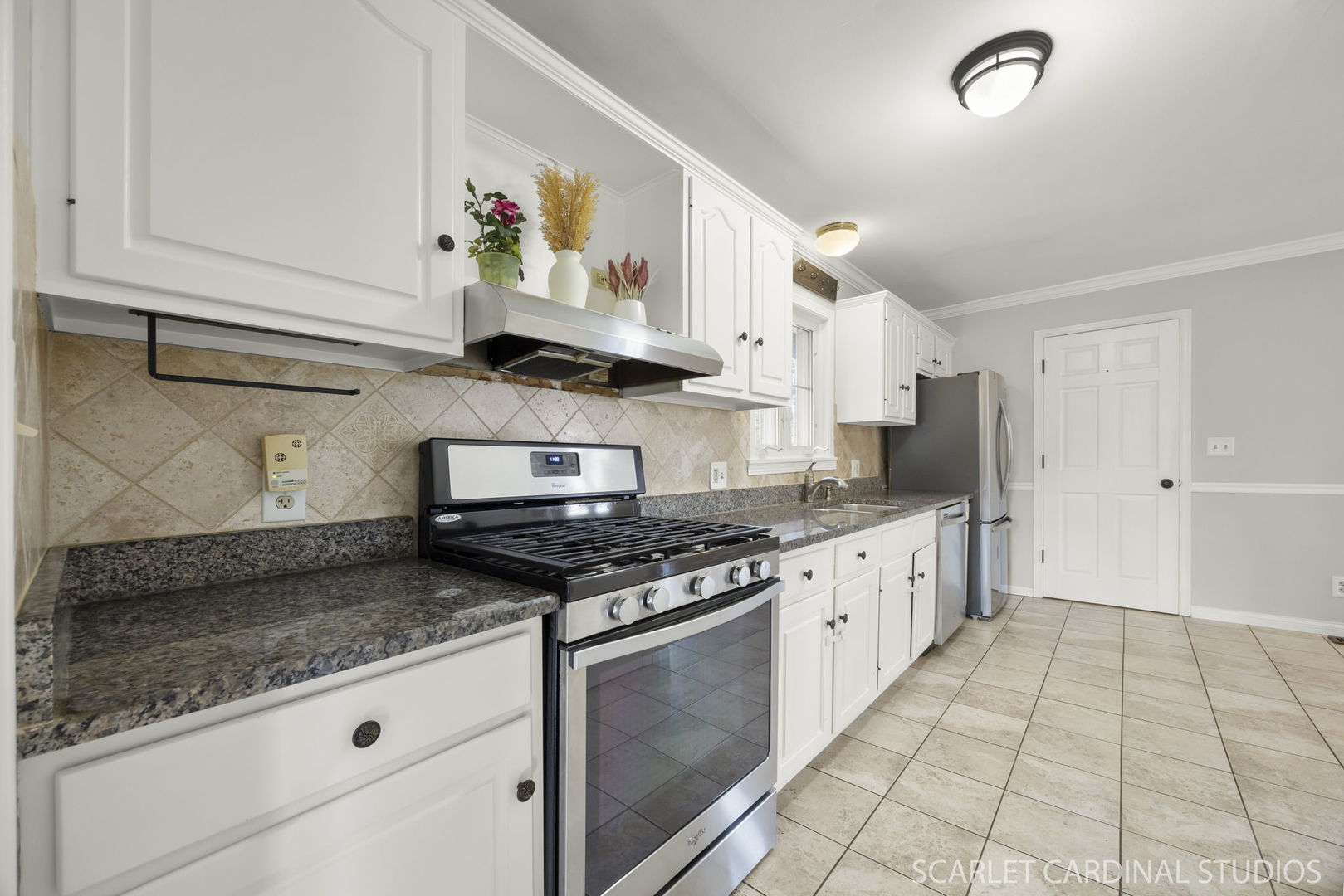 619 Oakton Street, Elk Grove Village, IL 60007