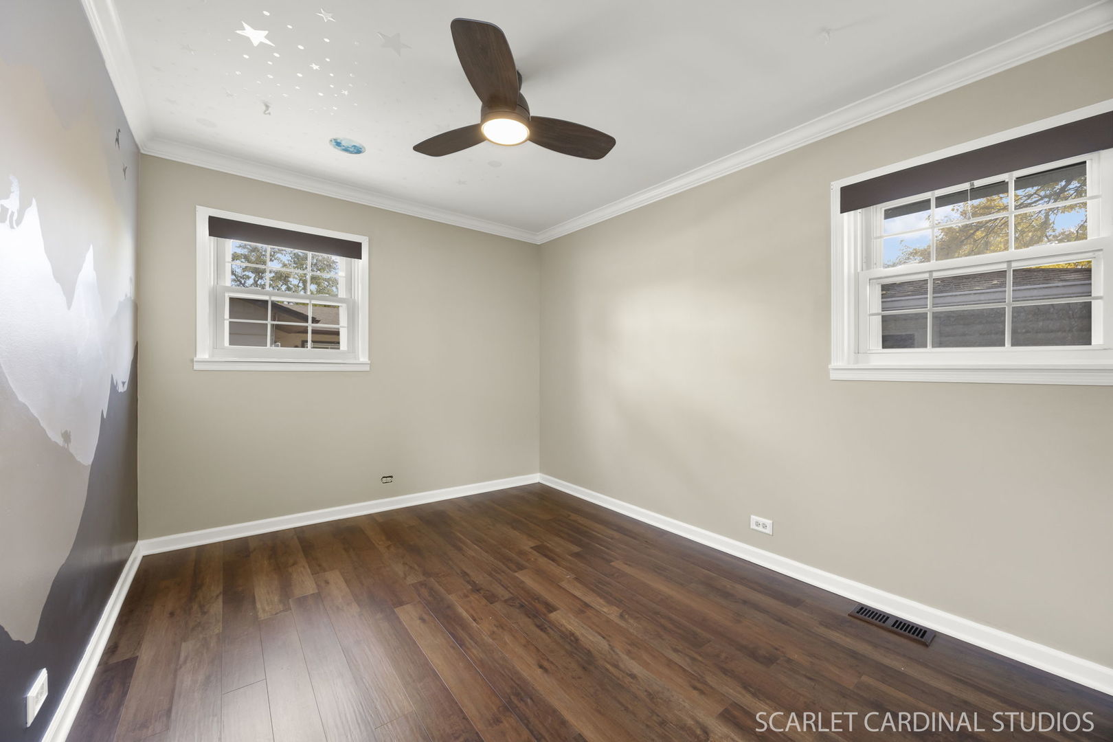 619 Oakton Street, Elk Grove Village, IL 60007