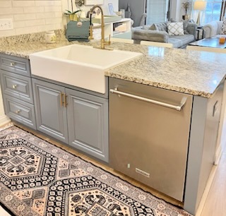 4151 ROYAL MEWS Circle #202A, Naperville, IL 60564