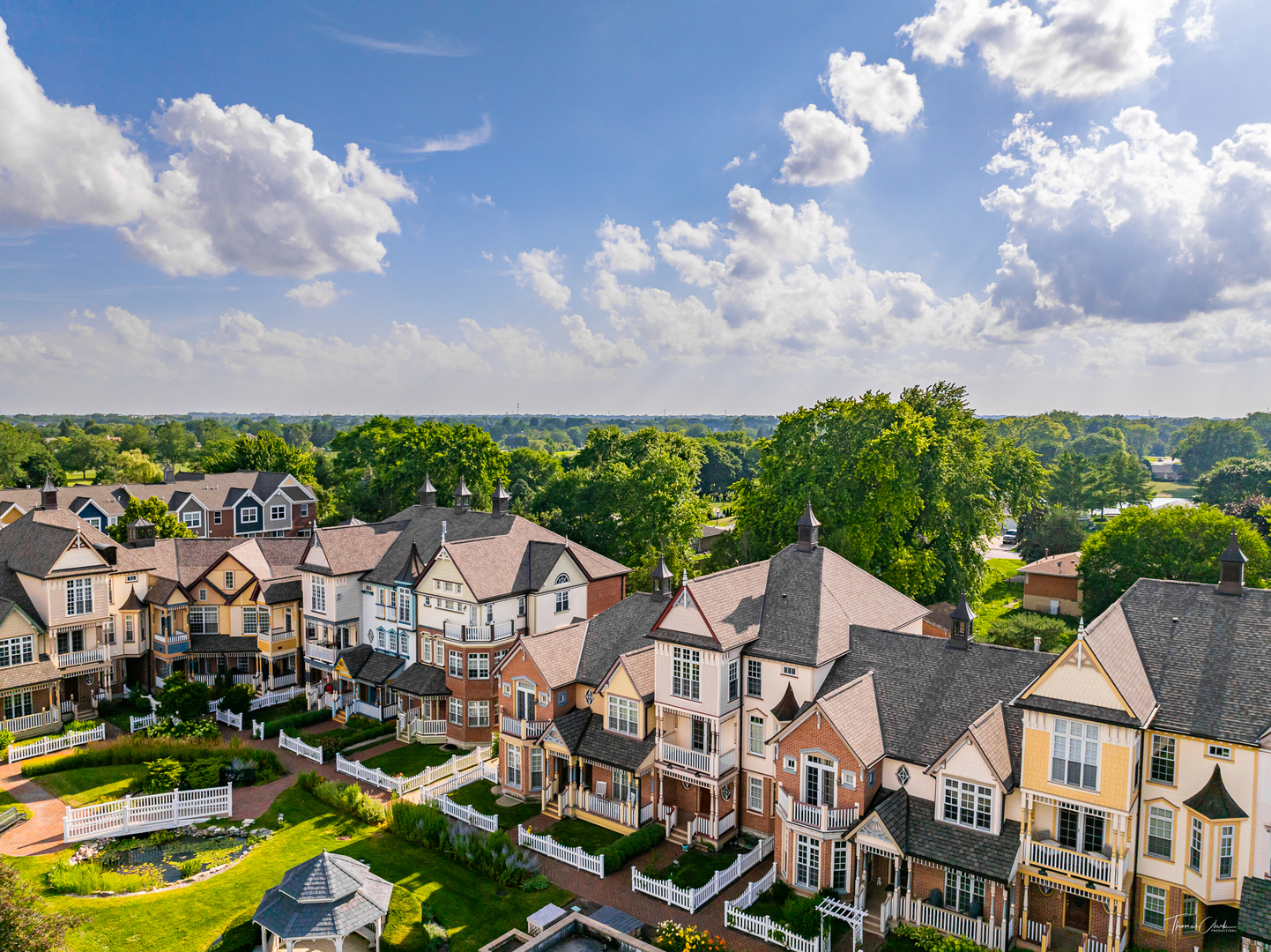 4151 ROYAL MEWS Circle #202A, Naperville, IL 60564