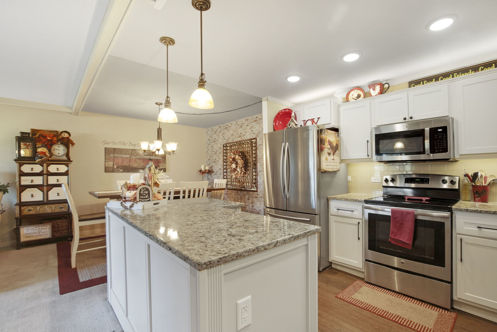 13200 W Heiden Circle #2105, Lake Bluff, IL 60044