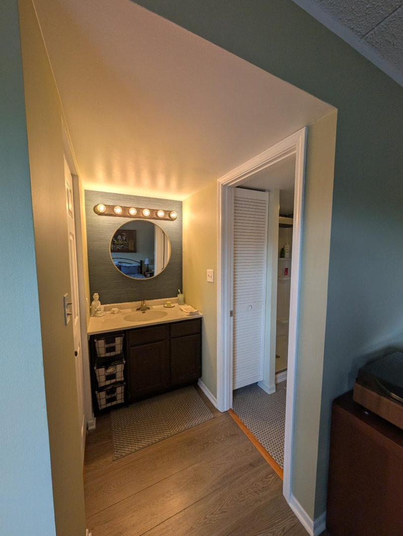 5965 Lakeside Place #204, Tinley Park, IL 60477