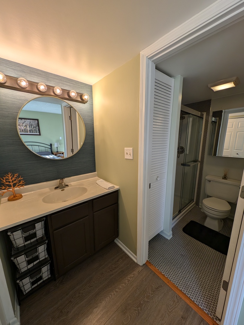 5965 Lakeside Place #204, Tinley Park, IL 60477