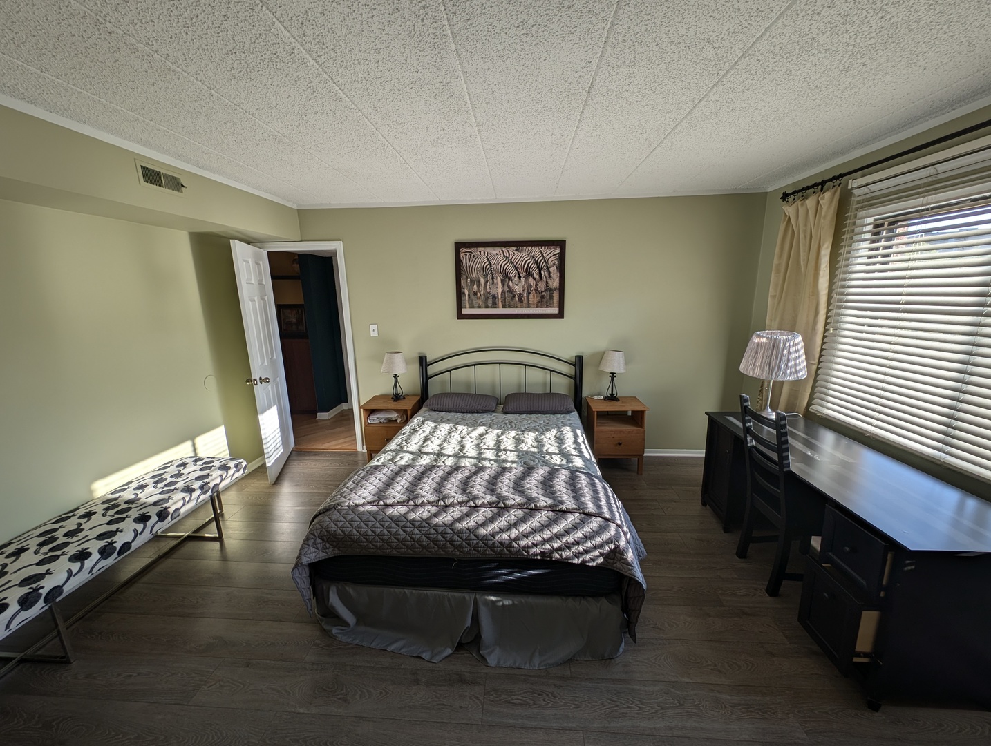 5965 Lakeside Place #204, Tinley Park, IL 60477