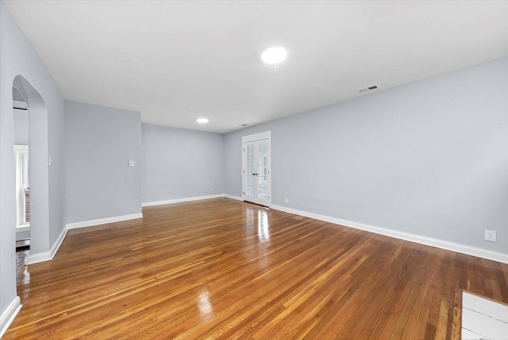 6929 S Peoria Street, Chicago, IL 60621