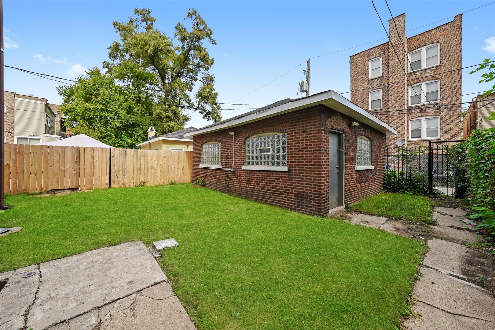 6929 S Peoria Street, Chicago, IL 60621