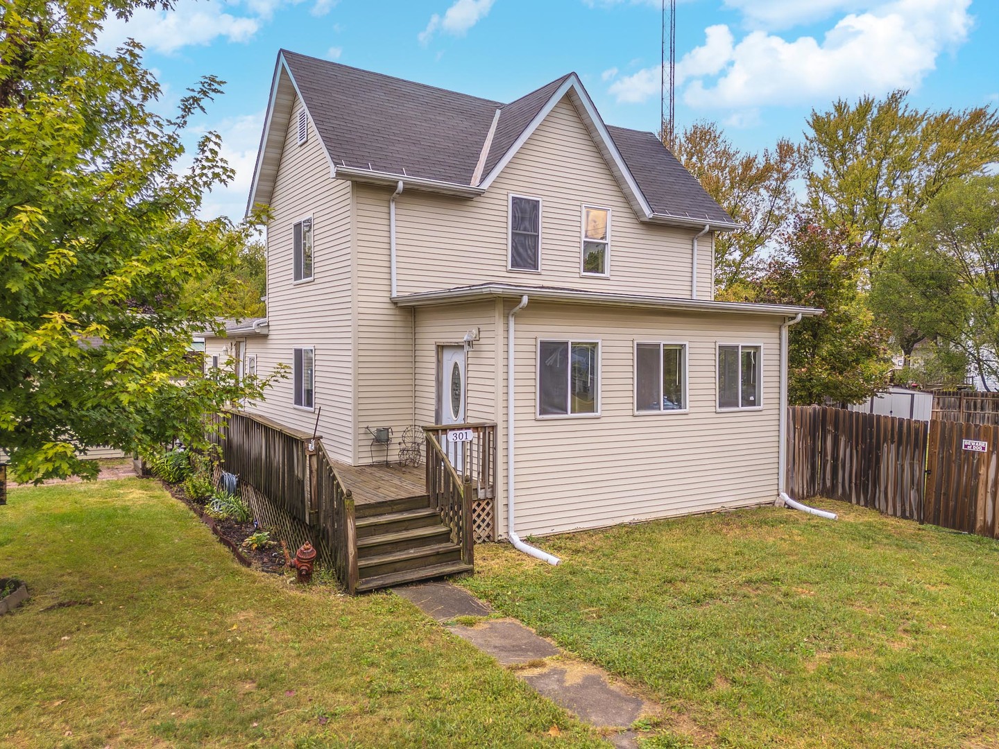 301 N Wolf Street, Odell, IL 60460