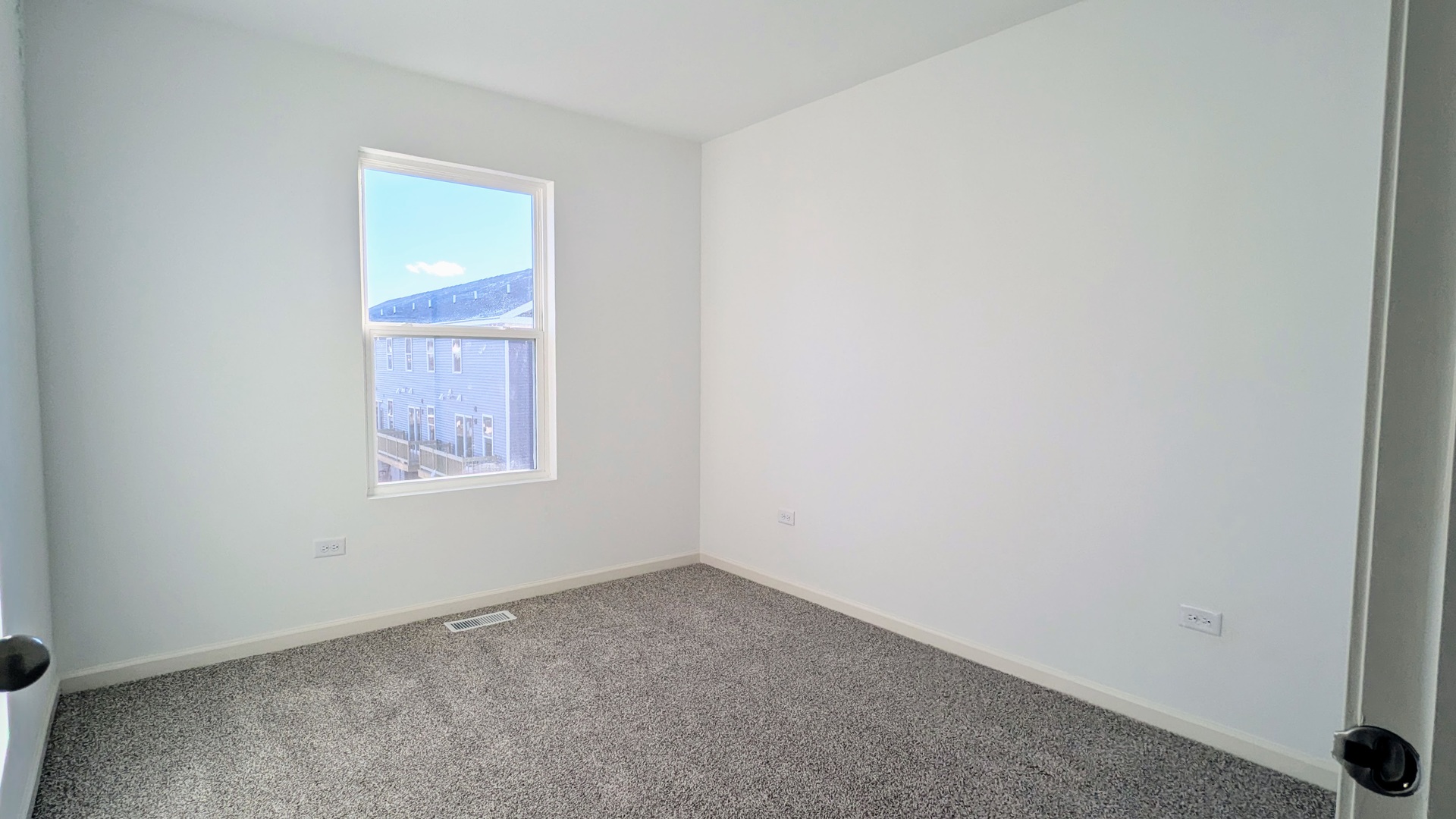 1392 Foxglove Drive #1392, Bartlett, IL 60103