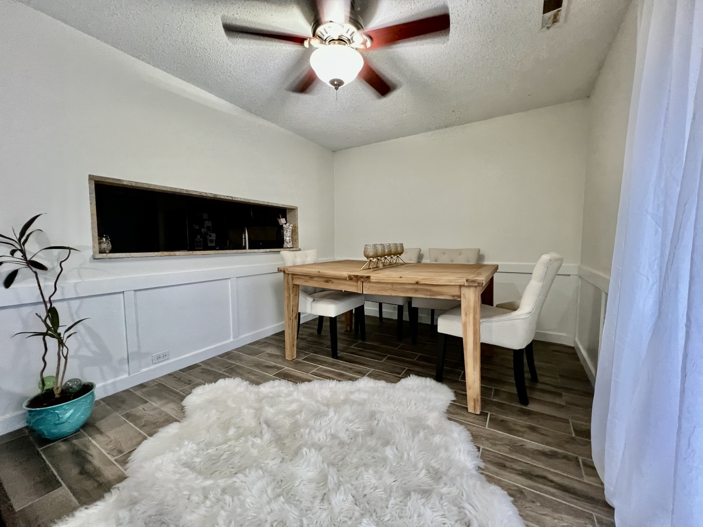 8246 Holly Court #D, Palos Hills, IL 60465