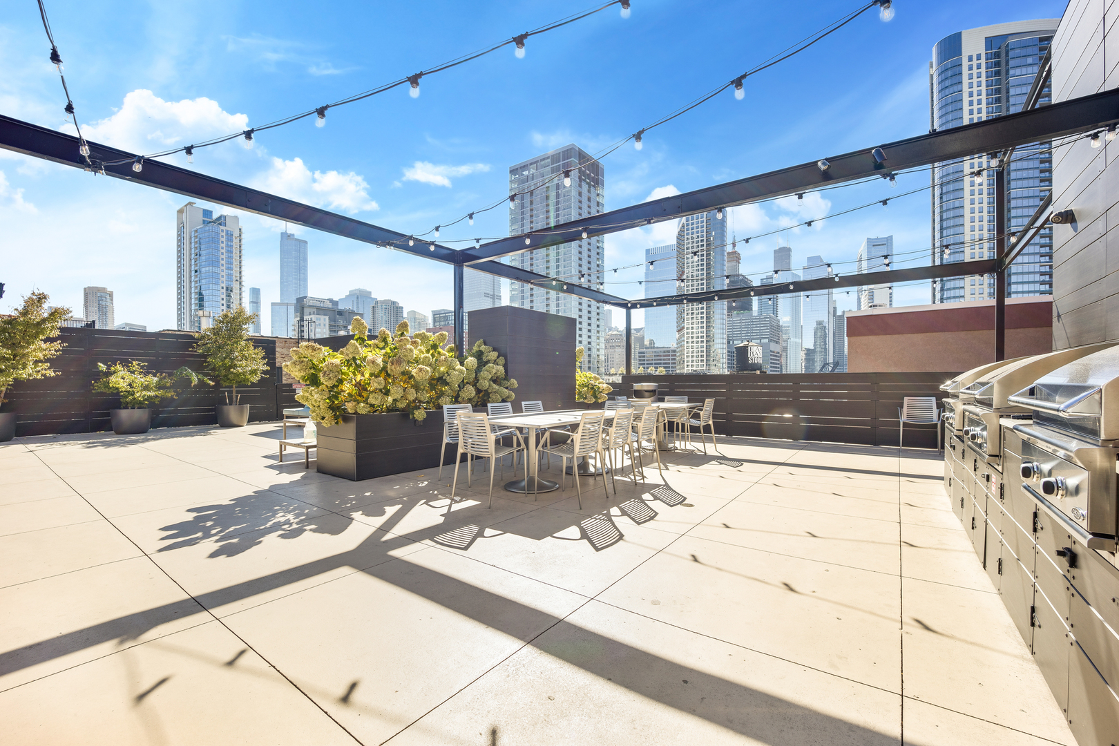 411 W ONTARIO Street #426, Chicago, IL 60654