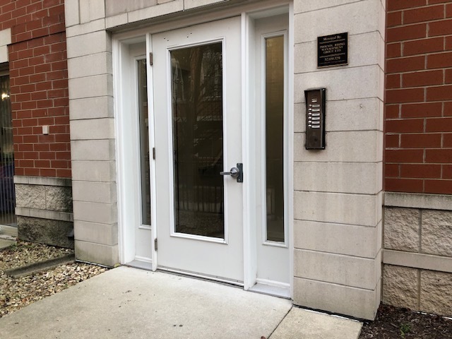 343 E 25TH Place #18C, Chicago, IL 60616