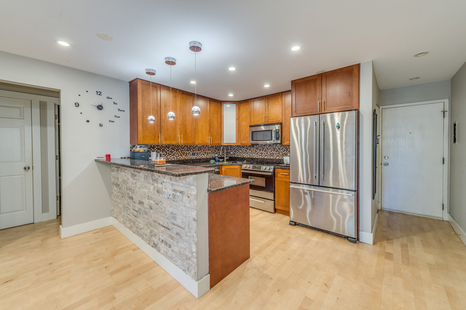 662 Daisy Lane #110, Roselle, IL 60172