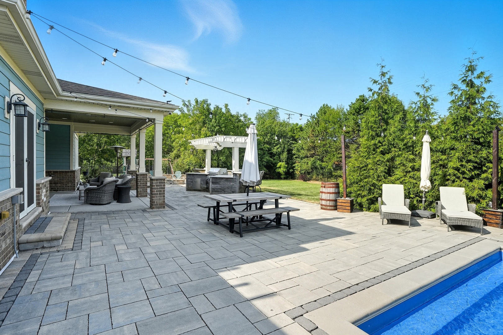 337 Sherlock Street, Frankfort, IL 60423