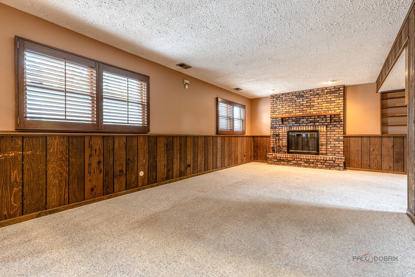 1137 Pine Tree Lane, Libertyville, IL 60048