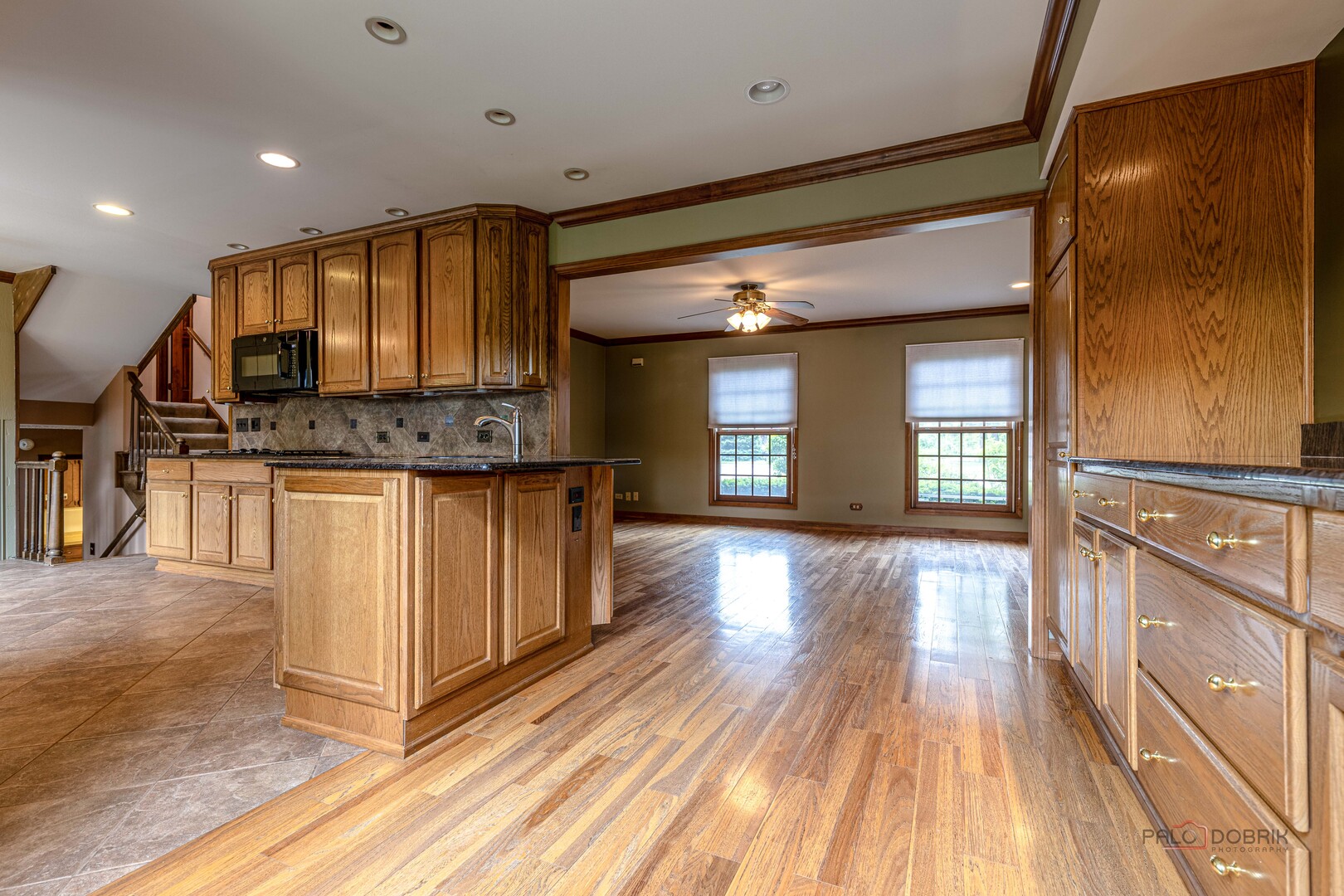 1137 Pine Tree Lane, Libertyville, IL 60048