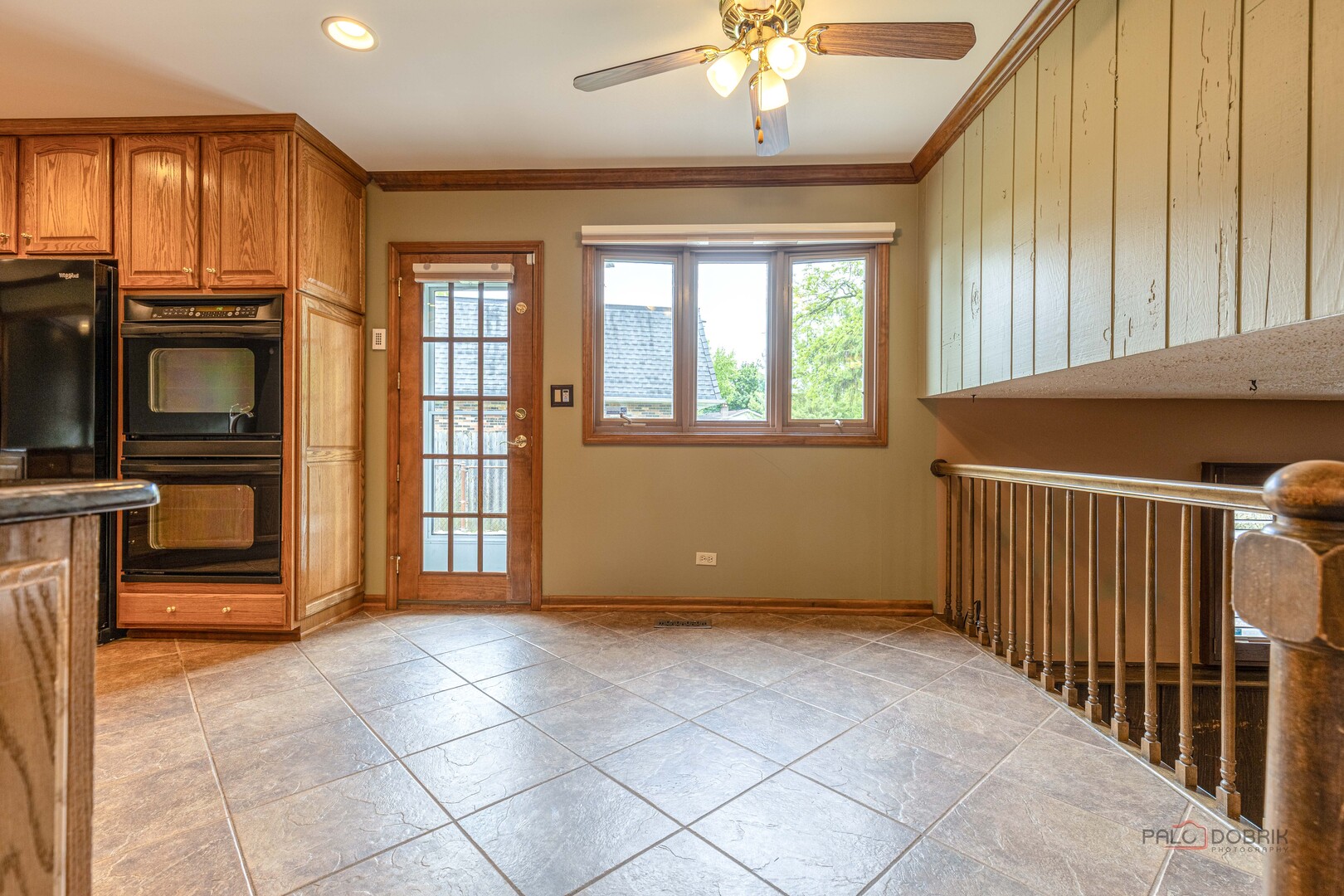 1137 Pine Tree Lane, Libertyville, IL 60048