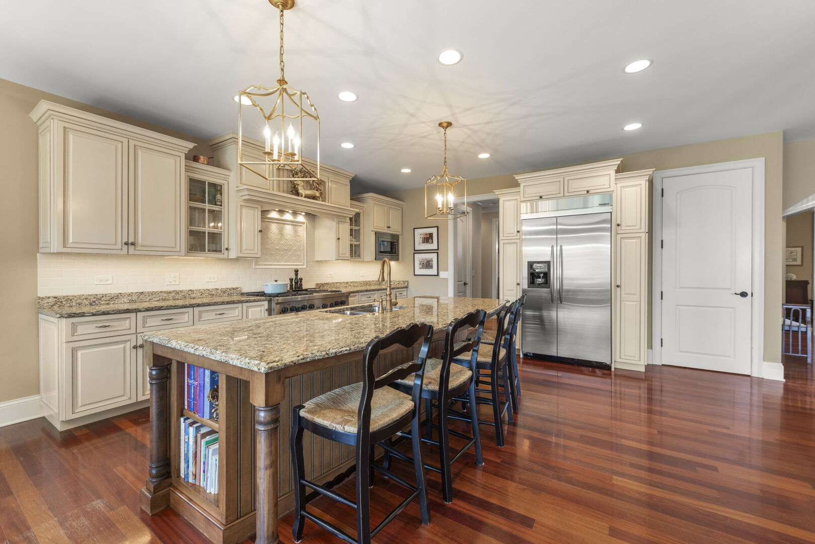 4804 Northcott Avenue, Downers Grove, IL 60515