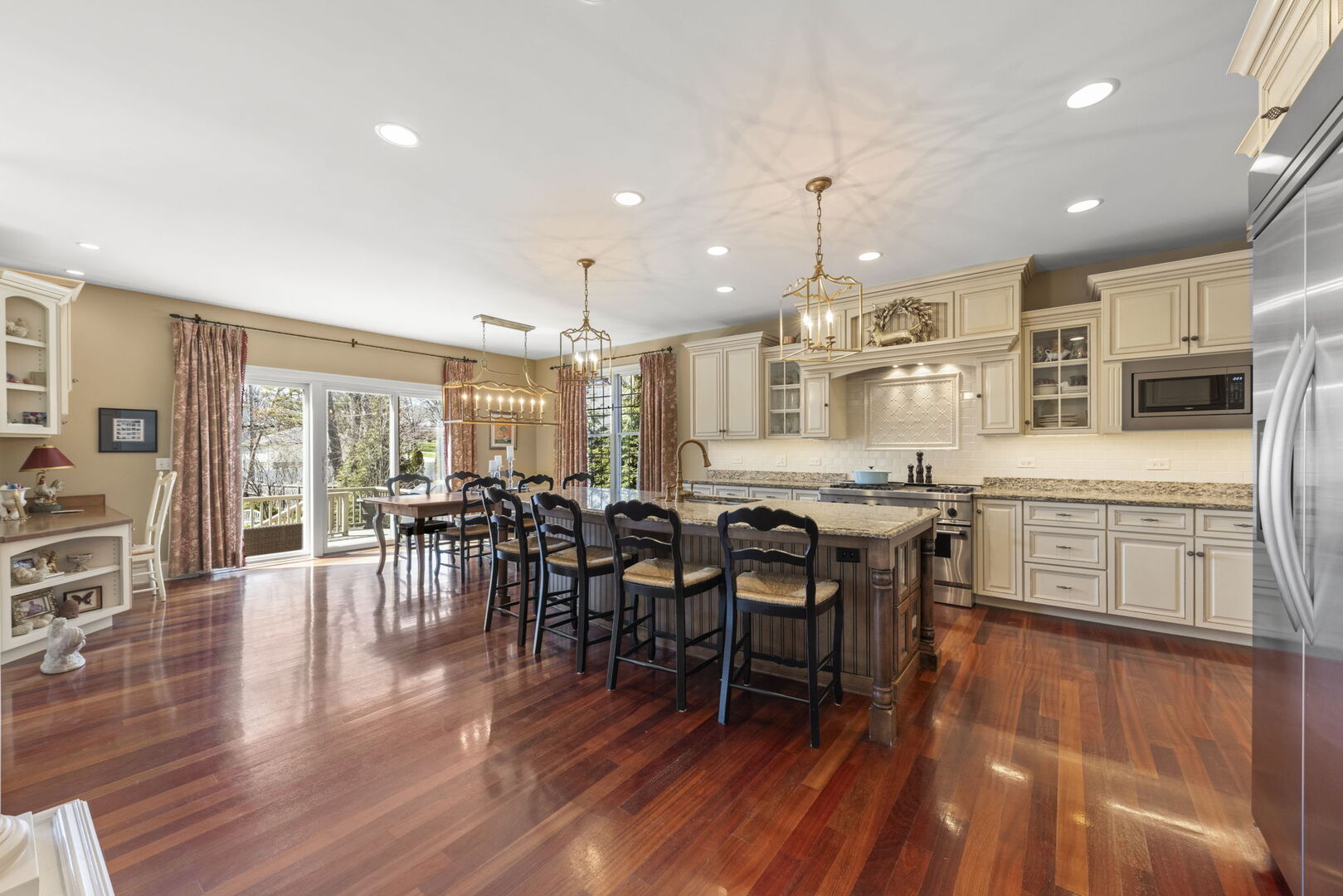 4804 Northcott Avenue, Downers Grove, IL 60515