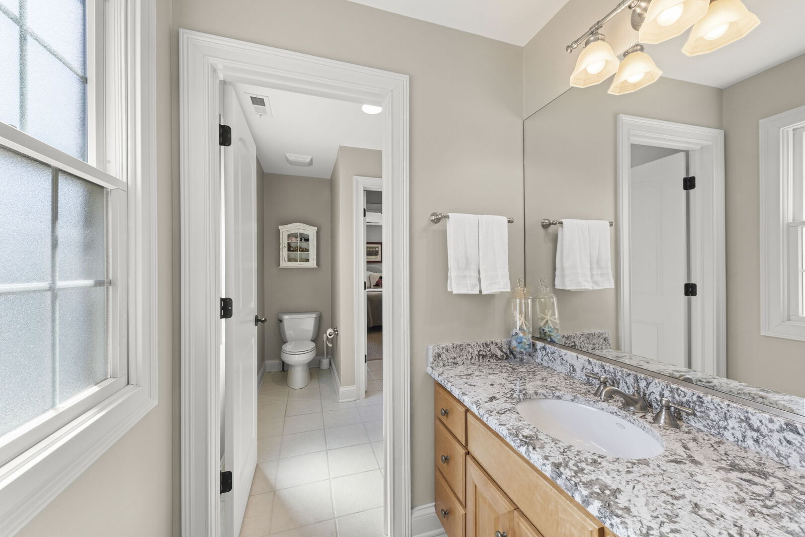 4804 Northcott Avenue, Downers Grove, IL 60515