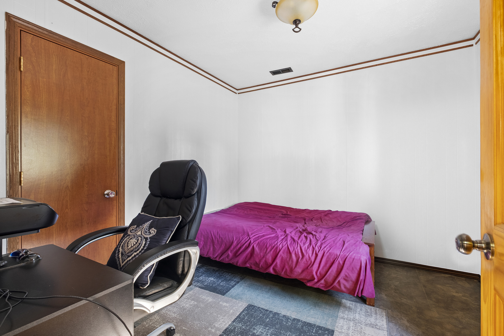 545 Old Stone Road, Bolingbrook, IL 60440