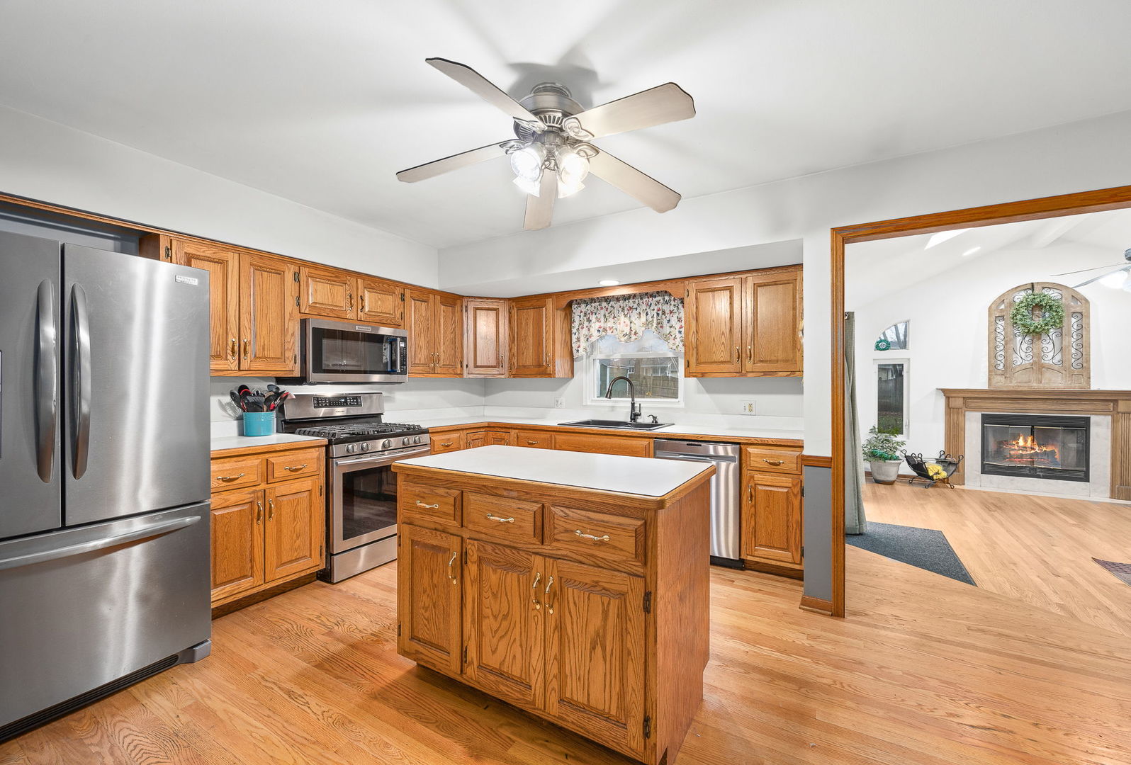 1431 62nd Street, Downers Grove, IL 60516