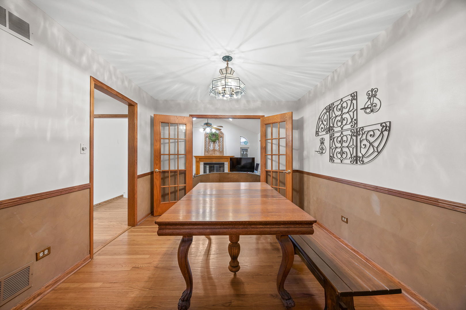 1431 62nd Street, Downers Grove, IL 60516