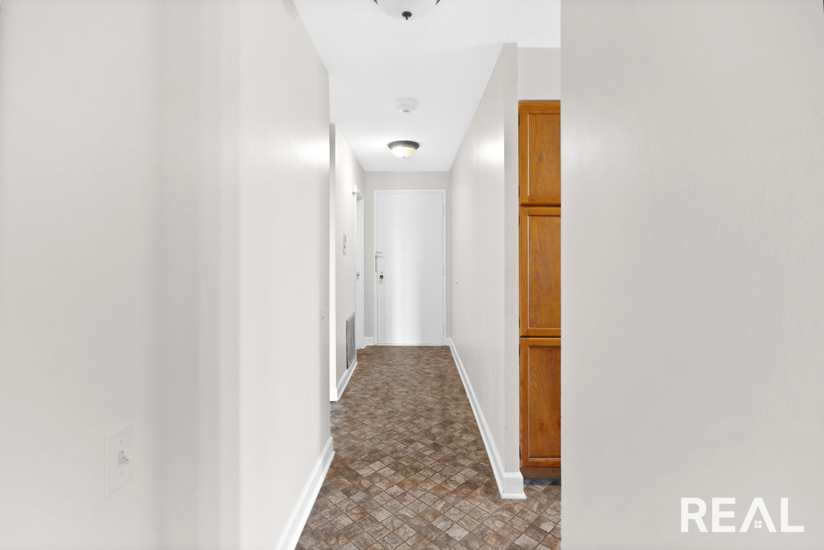 425 Walnut Creek Lane #1603, Lisle, IL 60532