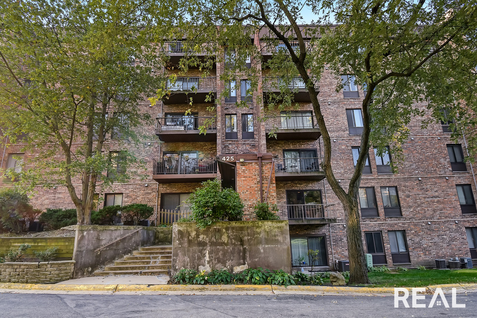 425 Walnut Creek Lane #1603, Lisle, IL 60532