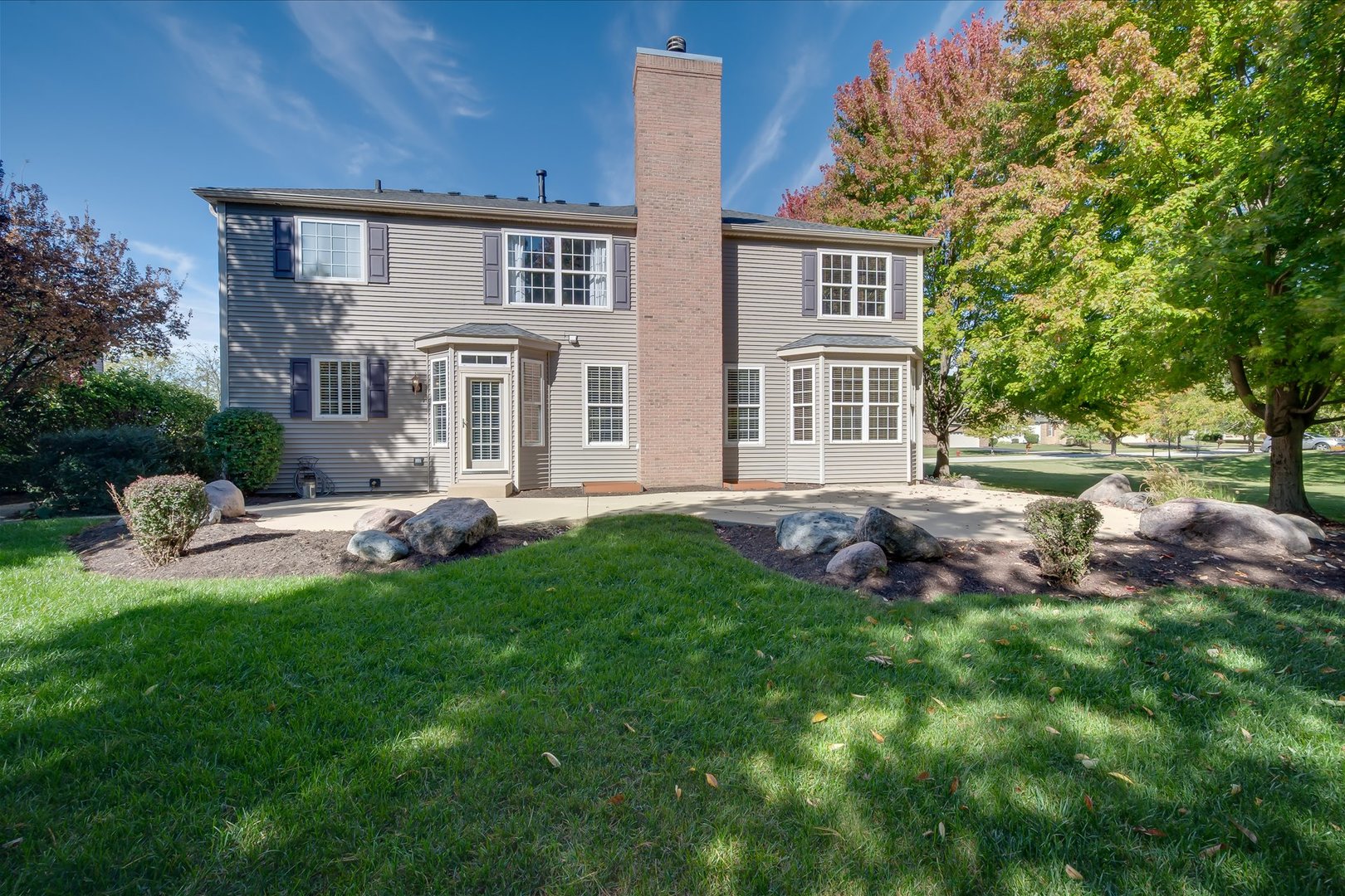 1271 MCDOLE Drive, Sugar Grove, IL 60554