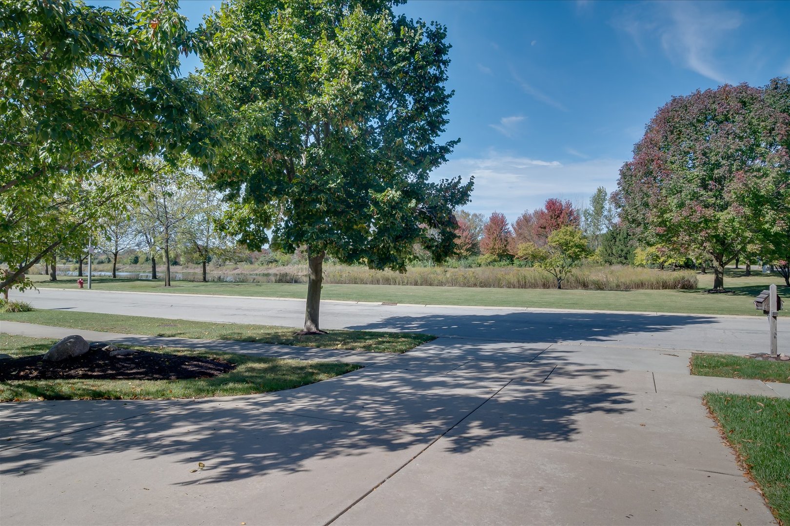 1271 MCDOLE Drive, Sugar Grove, IL 60554