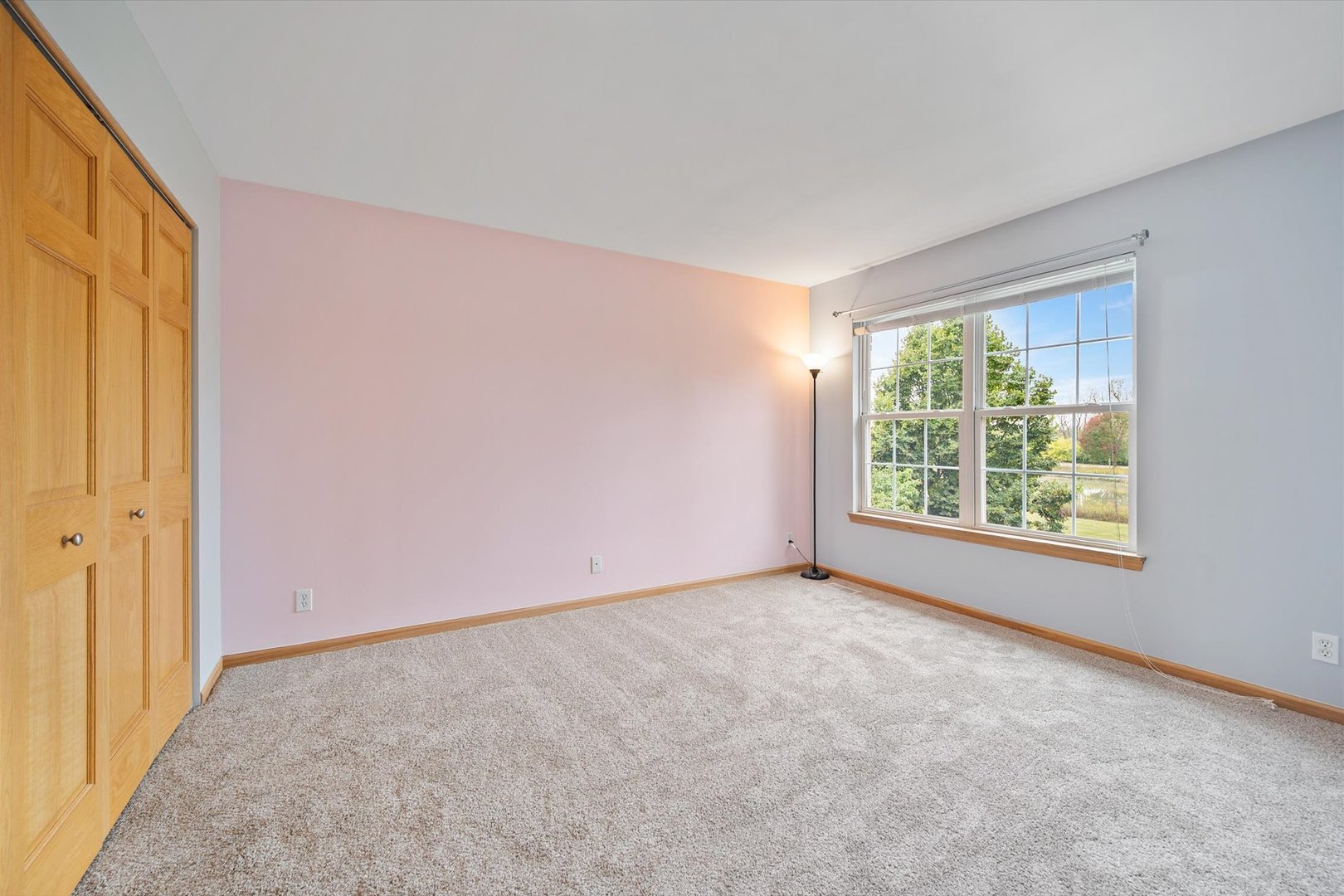 1271 MCDOLE Drive, Sugar Grove, IL 60554