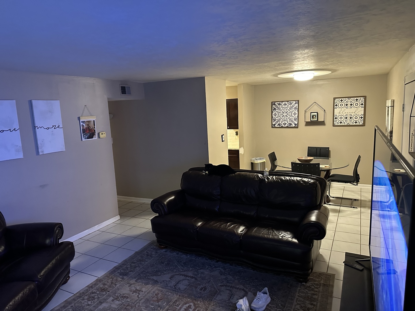 6145 KNOLLWOOD Court #101, Willowbrook, IL 60527