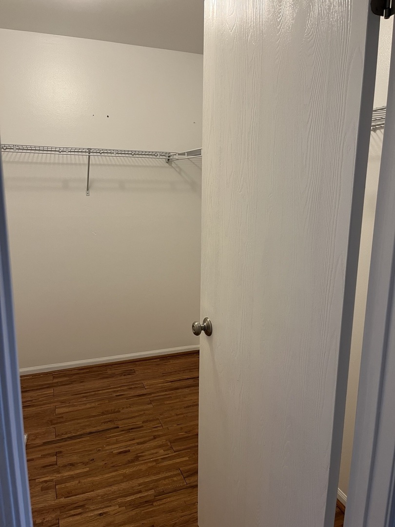 131 Crestwood Court #2, Schaumburg, IL 60195
